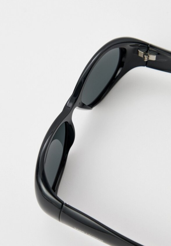 Очки солнцезащитные Saint Laurent