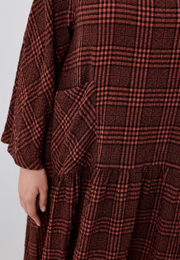 Платье MadaM T