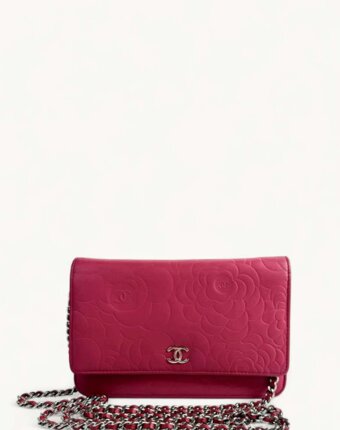 Chanel WOC женщинам