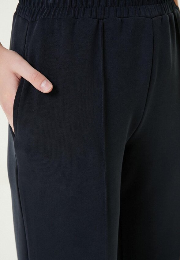 Брюки спортивные Club