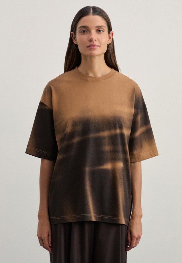 Футболка Zarina