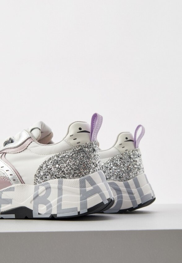 Кроссовки Voile Blanche