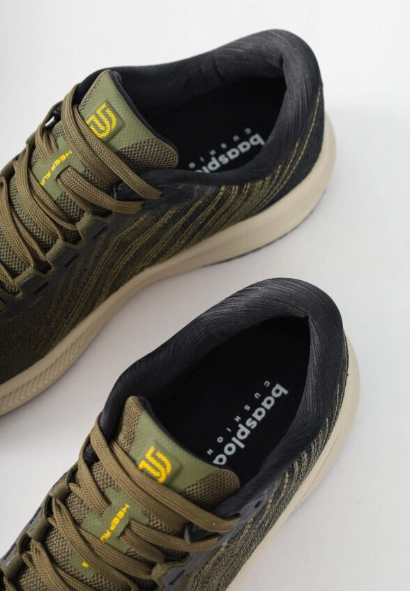 Кроссовки Baasploa