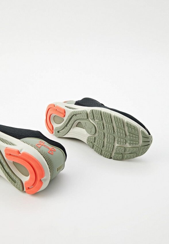 Кроссовки Under Armour