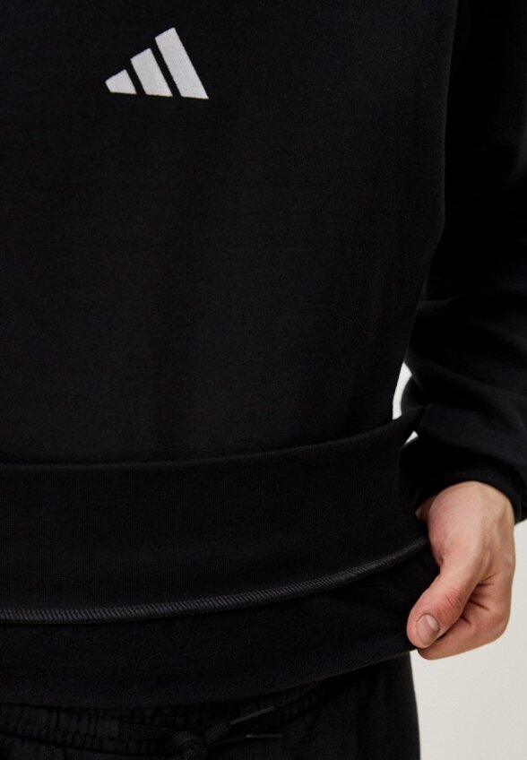 Свитшот adidas