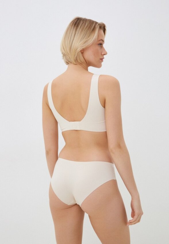 Бюстгальтер и трусы Indefini