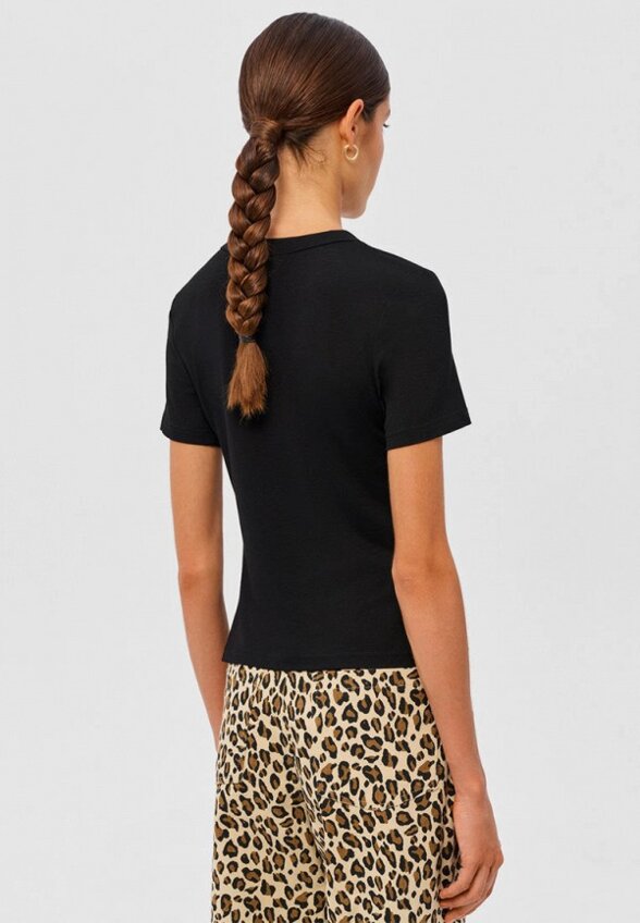 Футболка Olesa Chugunova