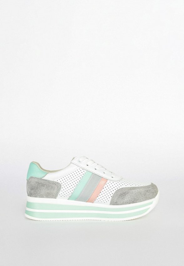 Кроссовки Gut