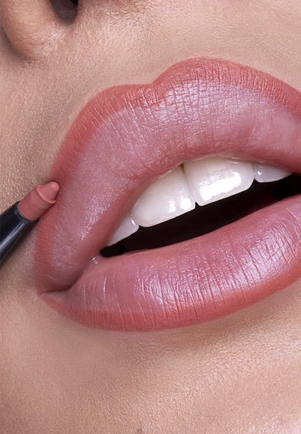 Карандаш для губ Astra