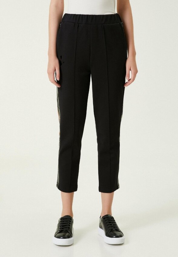 Брюки спортивные Club