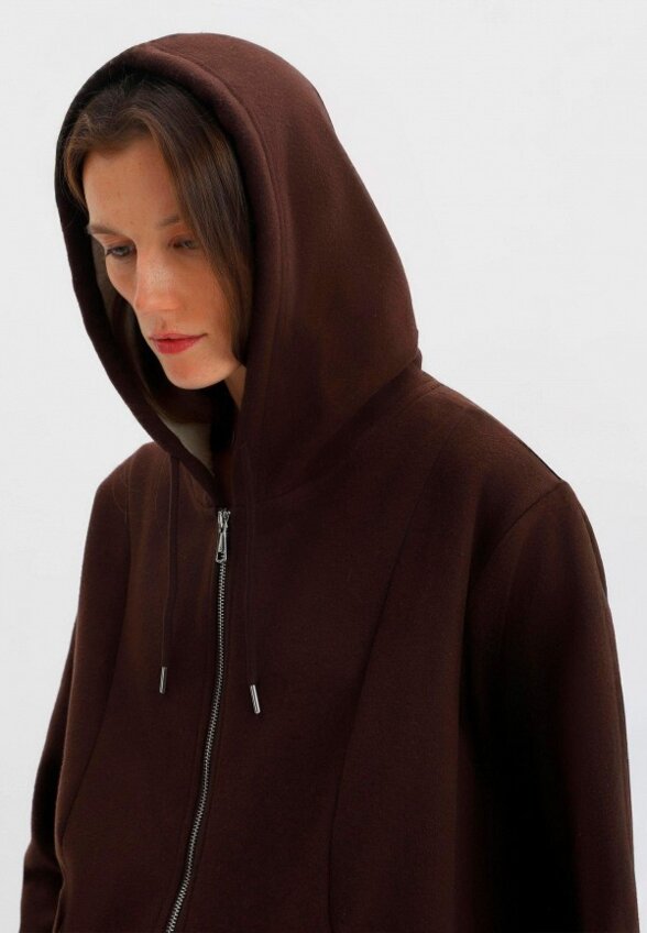 Толстовка Nominee