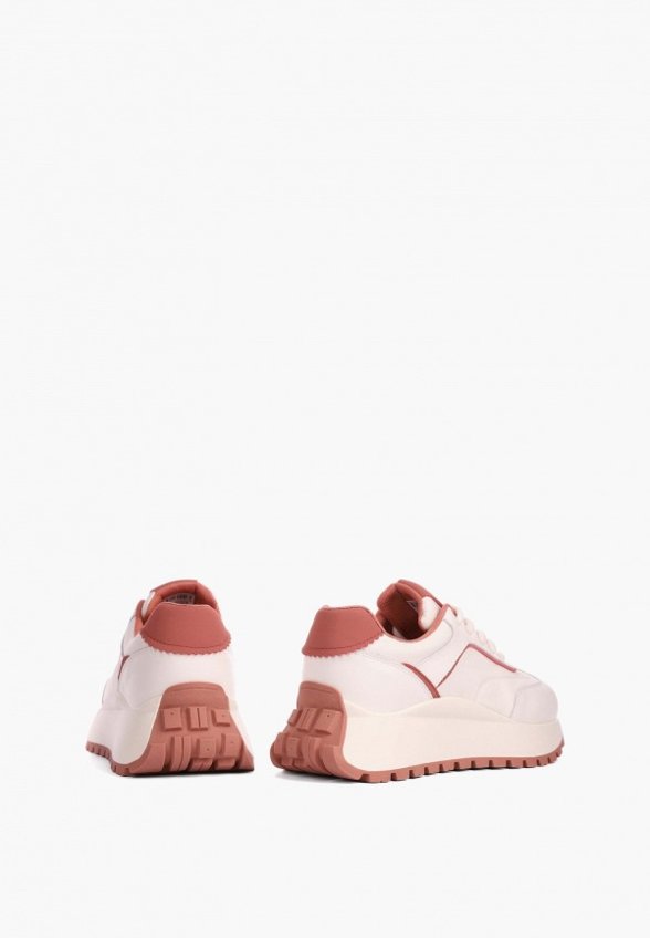 Кроссовки Quattrocomforto