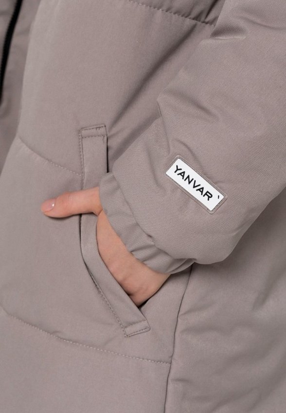 Пуховик Yanvar'