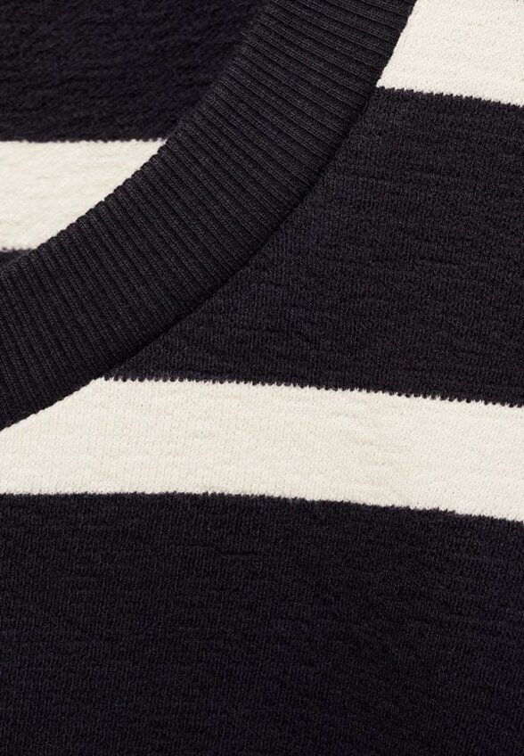 Лонгслив Mango Man