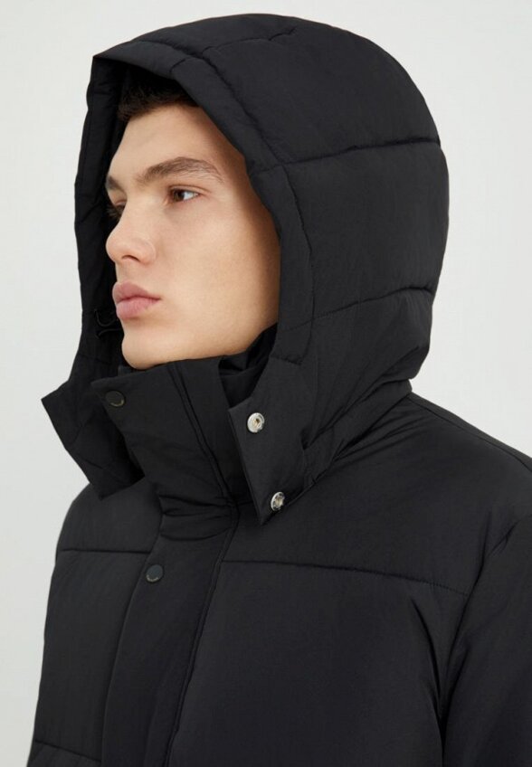 Пуховик Finn Flare