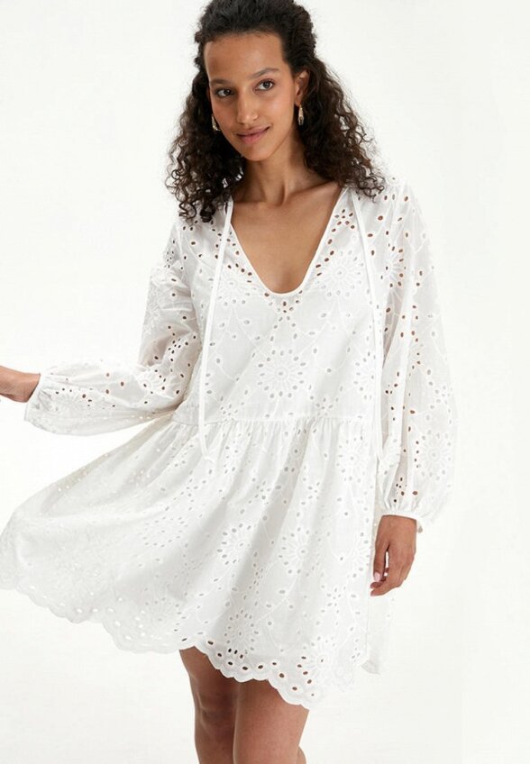 Платье Bstatement