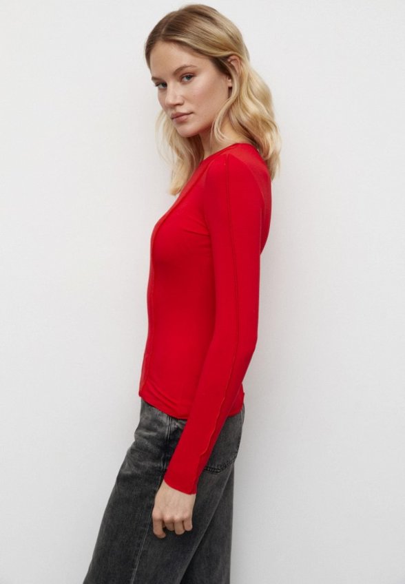 Лонгслив Charmstore