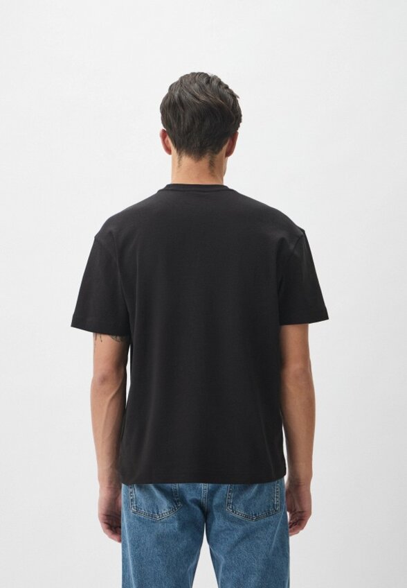 Футболка Calvin Klein