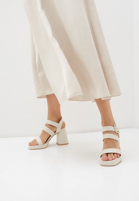 Босоножки Jonak