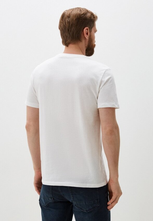 Футболка Colin's