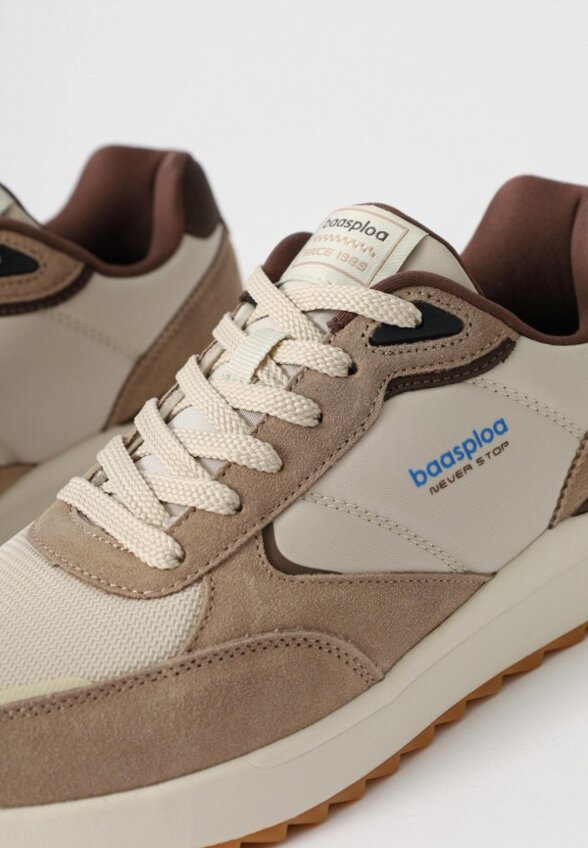 Кроссовки Baasploa