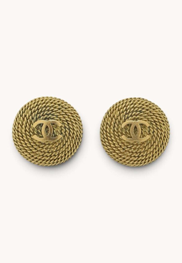 Chanel Clips