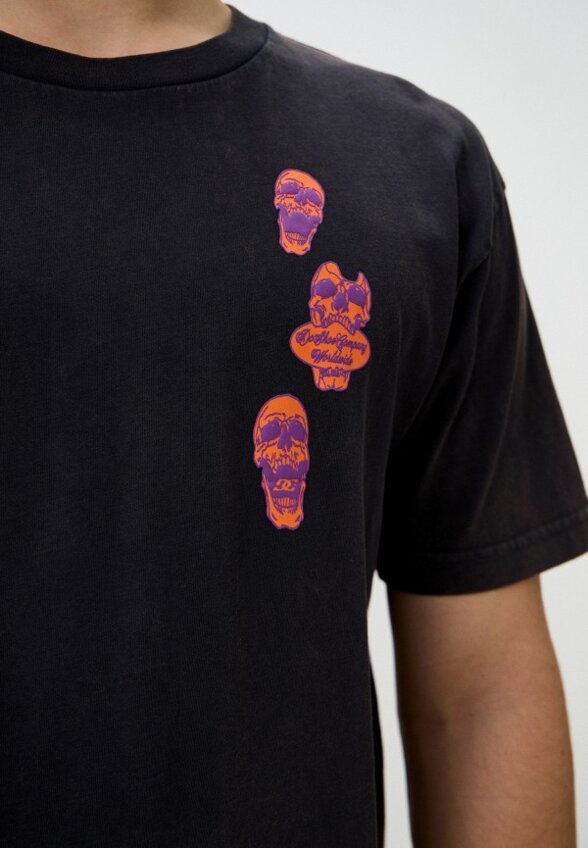 Футболка DC Shoes