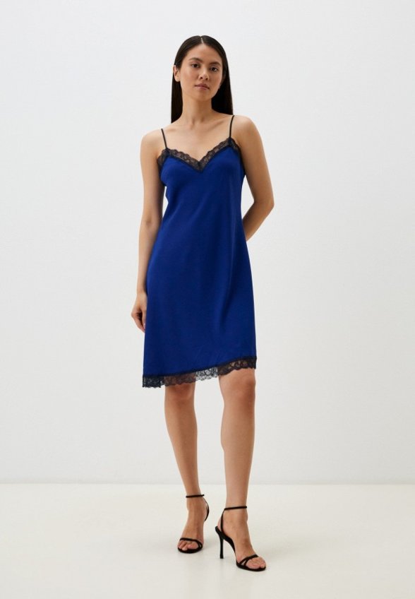 Платье Voluminous