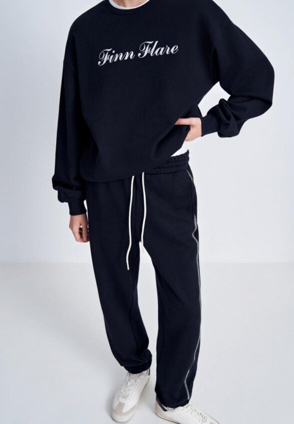 Брюки спортивные Finn Flare