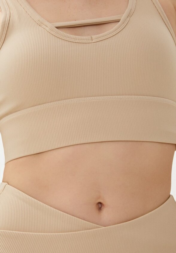 Топ спортивный Nativos