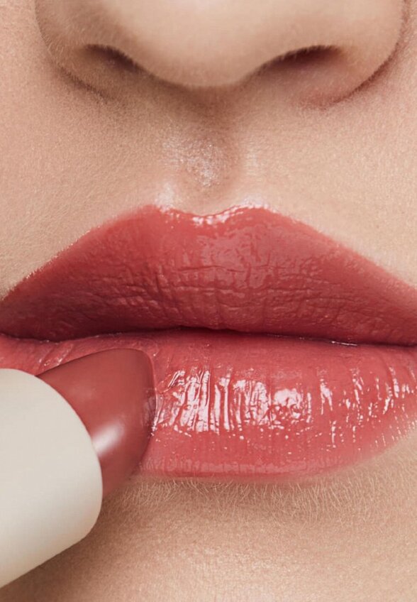 Помада-бальзам Russian Beauty Guru