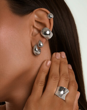 Широкое кольцо вогнутой формы из серебра MIE женщинам