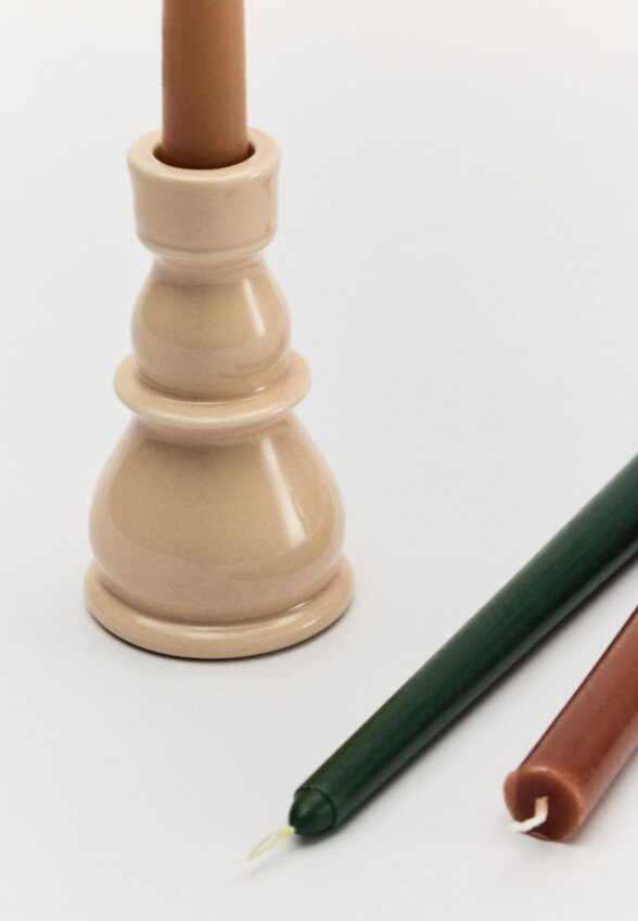 Подсвечник из фарфора