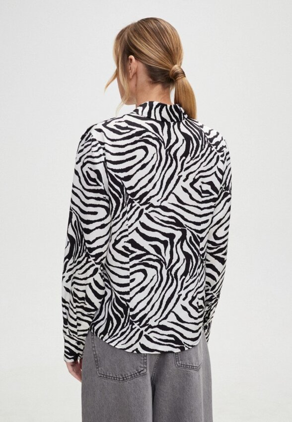 Блуза SashaOstrov