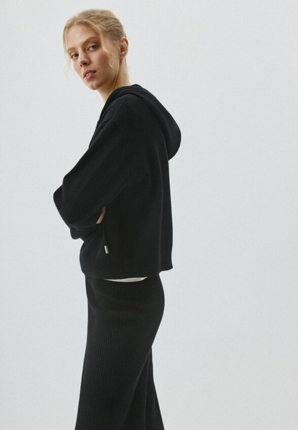 Толстовка Sela