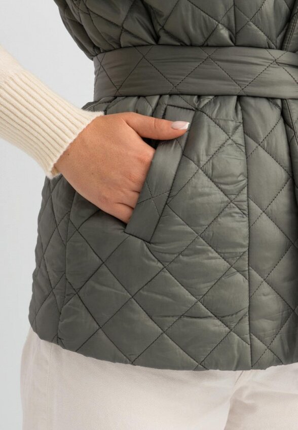 Жилет стеганый Frida