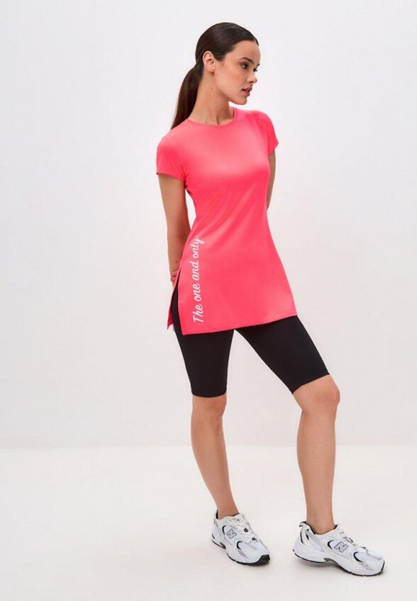 Футболка спортивная Fitbomb