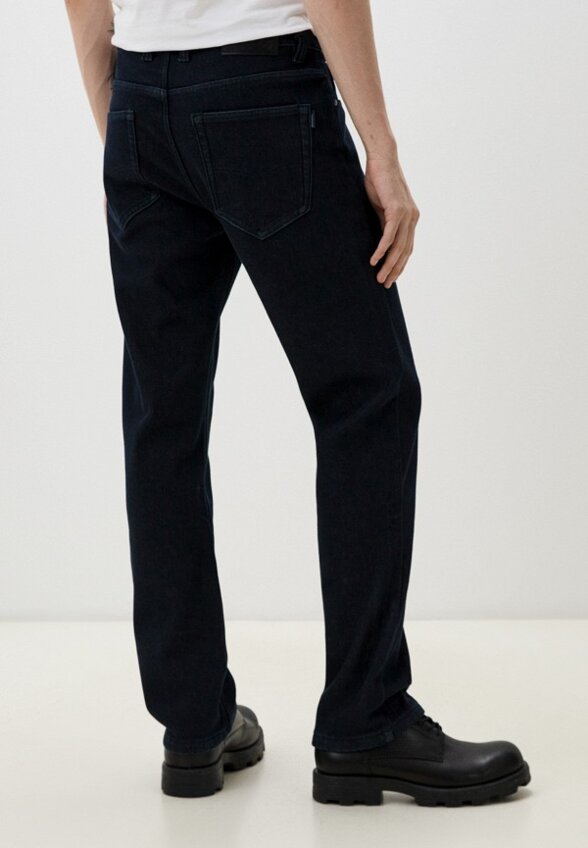 Джинсы Mossmore