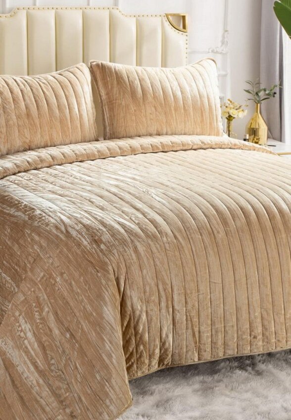 Комплект с покрывалом Sofi De Marko