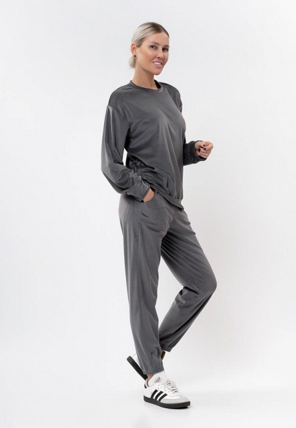 Костюм спортивный Nila