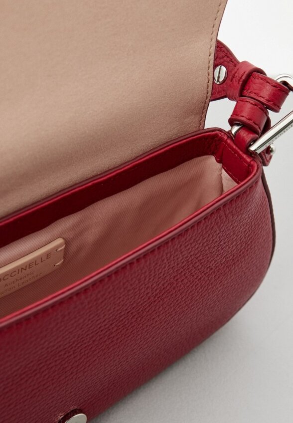 Сумка Coccinelle