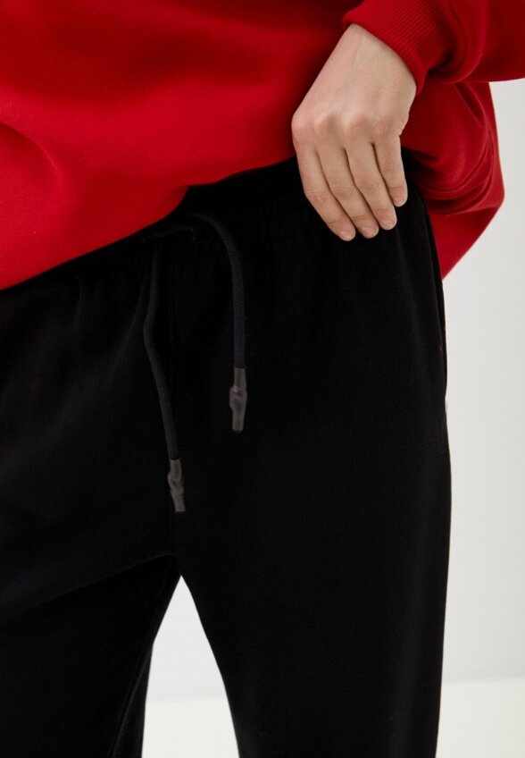 Брюки спортивные Mark Formelle