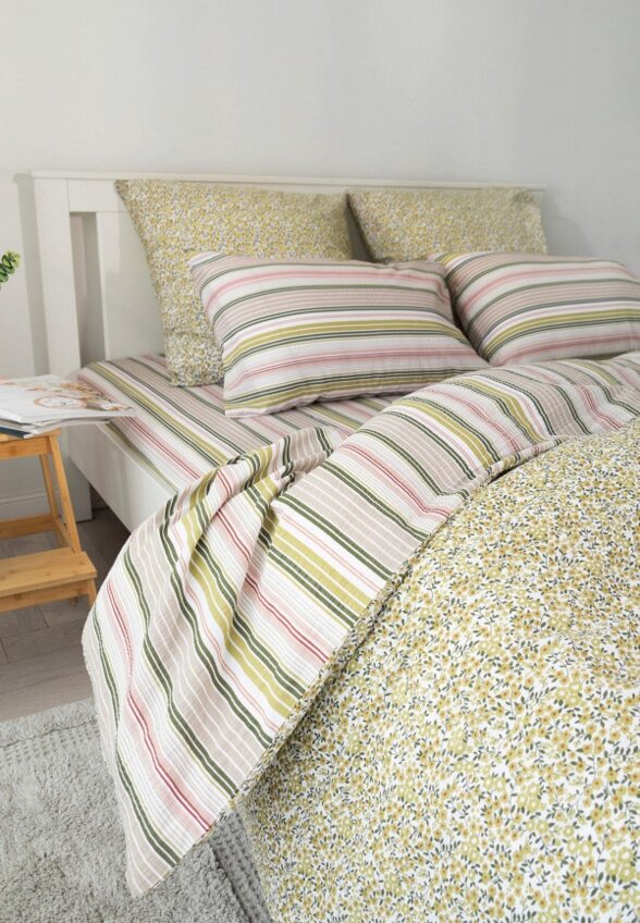 Постельное белье Семейное DeNastia