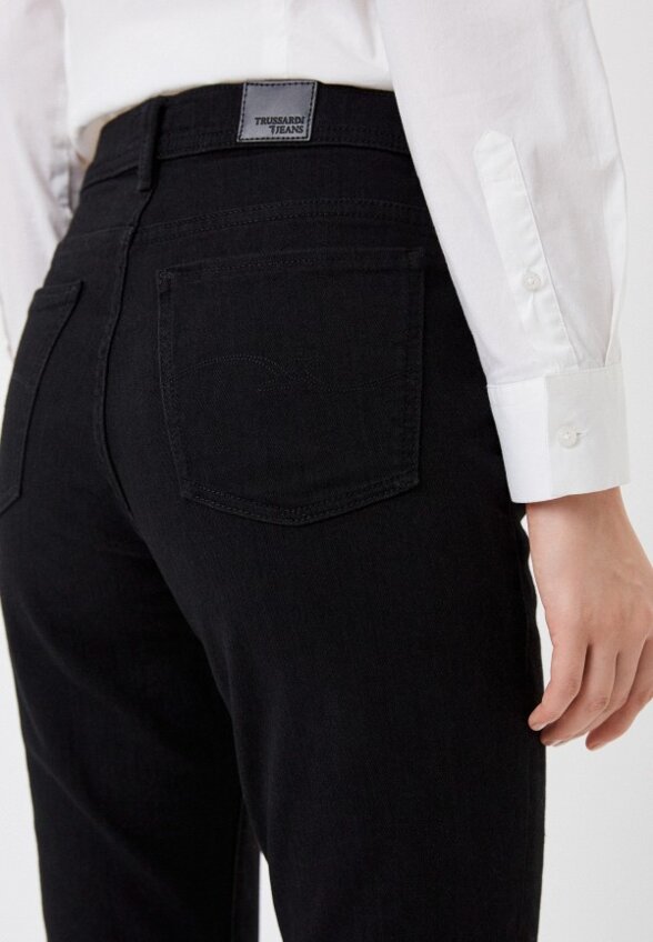 Джинсы Trussardi