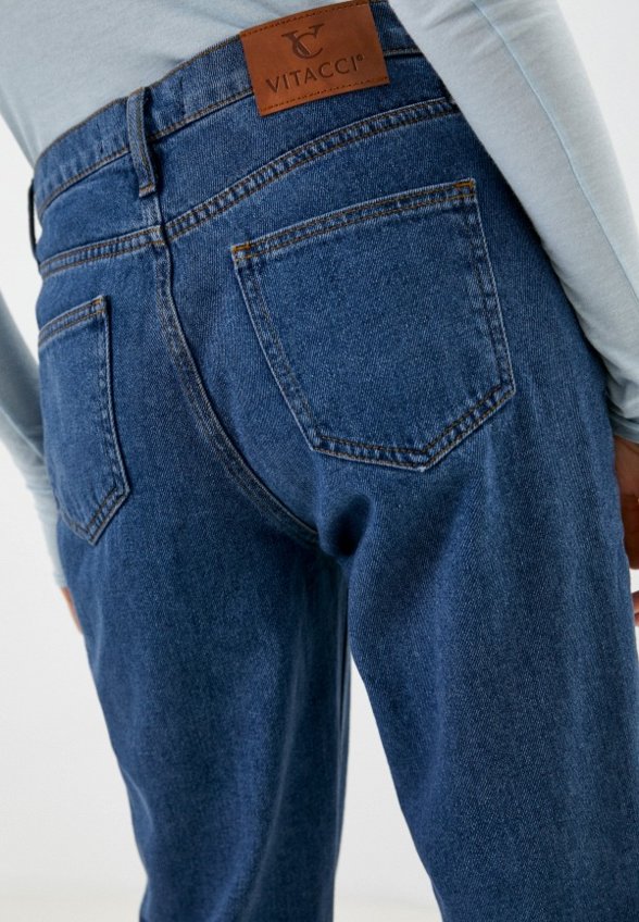 Джинсы Vitacci