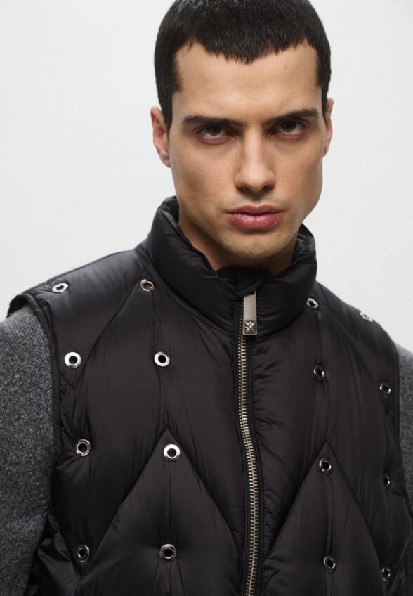 Жилет утепленный John Richmond