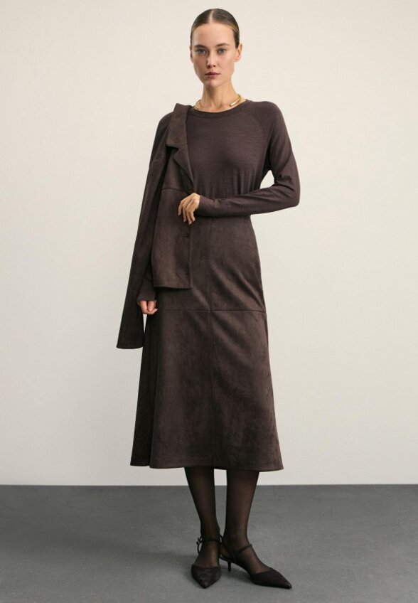 Лонгслив Zarina