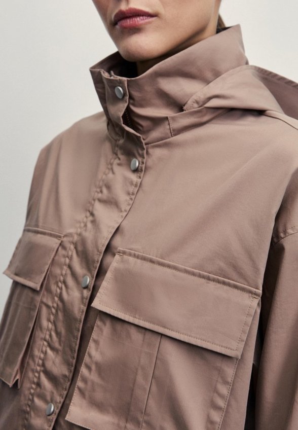 Ветровка Zarina