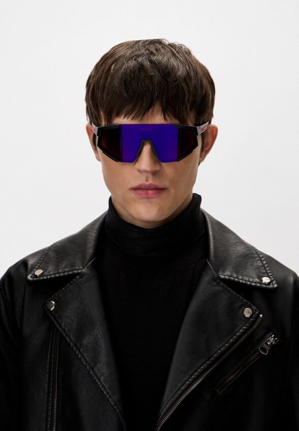 Очки солнцезащитные Prada Linea Rossa