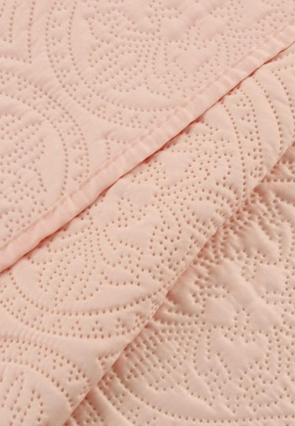 Комплект с покрывалом Sofi De Marko